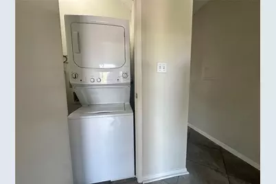 2901 San Jacinto Boulevard #304, Austin, TX 78705 - Photo 16