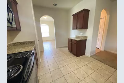 408 Farmer Lane, Jarrell, TX 76537 - Photo 14
