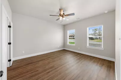 103 Lentz Main Street, Red Rock, TX 78662 - Photo 14