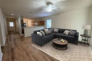 318 Crockett Loop, Georgetown, TX 78633 - Photo 4