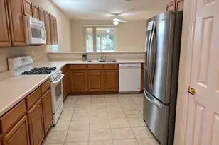 318 Crockett Loop, Georgetown, TX 78633 - Photo 12