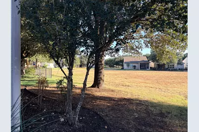 318 Crockett Loop, Georgetown, TX 78633 - Photo 24