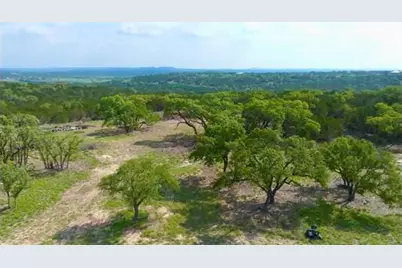 5 Barlow Drive, Briggs, TX 78608 - Photo 6