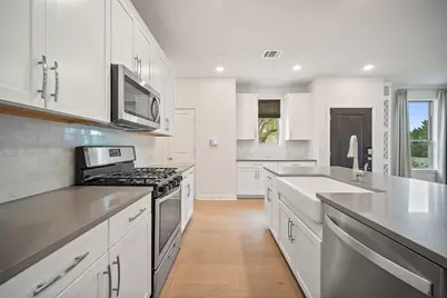 2500 Forest Creek Drive #2501, Round Rock, TX 78665 - Photo 12