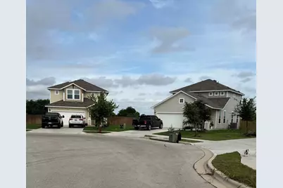 504 Star Garnet Drive, Jarrell, TX 76537 - Photo 2