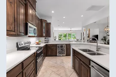 17 Chandon Lane, Austin, TX 78734 - Photo 6