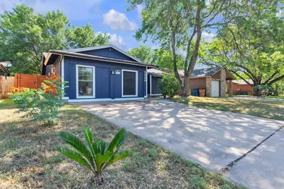 5000 Fontenay Drive, Austin, TX 78744 - Photo 2