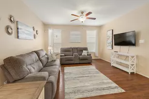 217 Sheepshank Dr, Georgetown, TX 78633 - Photo 6