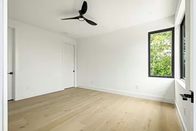 1102 Summit Street, Austin, TX 78741 - Photo 28