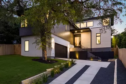 1102 Summit Street, Austin, TX 78741 - Photo 2