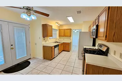 17001 Columbine Street, Pflugerville, TX 78660 - Photo 4