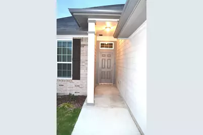 1956 Meridian Loop, Temple, TX 76504 - Photo 2