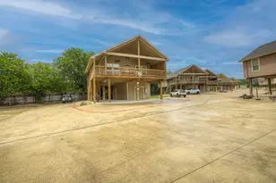 186 River Villas Ct, New Braunfels, TX 78132 - Photo 6