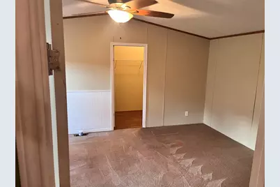 124 Alum Creek Drive, Paige, TX 78659 - Photo 10