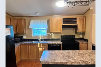 124 Alum Creek Drive, Paige, TX 78659 - Photo 4