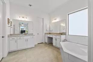 271 Tubman Dr, Kyle, TX 78640 - Photo 12