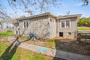 701 N Washington St, La Grange, TX 78945 - Photo 26