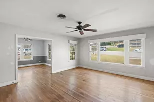 701 N Washington St, La Grange, TX 78945 - Photo 6