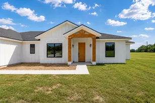 16544 FM112, Thrall, TX 76578 - Photo 2