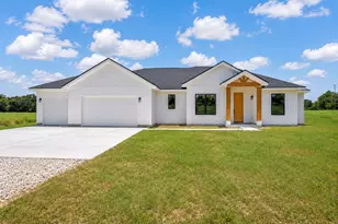 16544 FM112, Thrall, TX 76578 - Photo 1