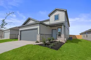 137 Hatari Trl, Jarrell, TX 76537 - Photo 2