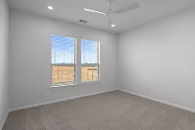 137 Hatari Trail, Jarrell, TX 76537 - Photo 20