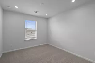 137 Hatari Trl, Jarrell, TX 76537 - Photo 14