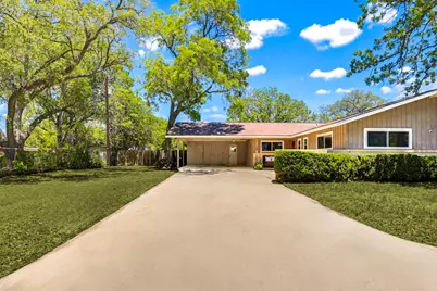 125 Glendale Street, Luling, TX 78648 - Photo 2