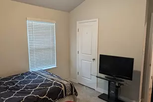 1015 Bluejack Wy, Hutto, TX 78634 - Photo 8