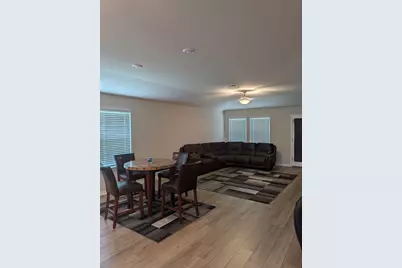1015 Bluejack Way, Hutto, TX 78634 - Photo 4