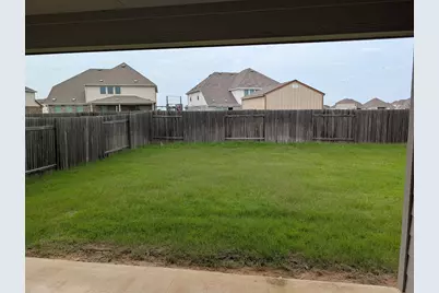 1015 Bluejack Way, Hutto, TX 78634 - Photo 16