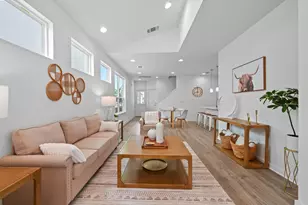513 Burlington Dr, Buda, TX 78610 - Photo 6