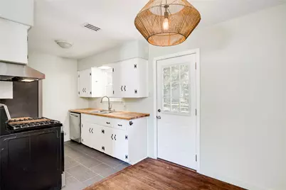 1707 Overhill Drive, Austin, TX 78721 - Photo 8