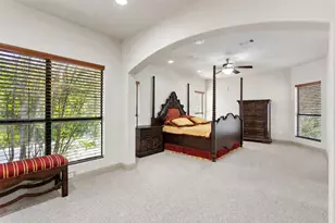 1 Treehaven Ln, The Hills, TX 78738 - Photo 14