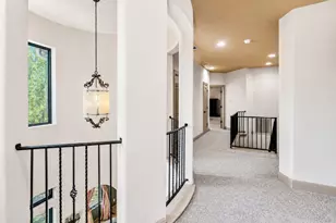 1 Treehaven Ln, The Hills, TX 78738 - Photo 28