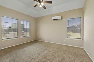 12015 Arnhamn Ln, Manor, TX 78653 - Photo 18