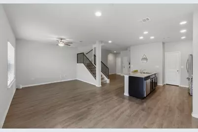 516 E Slaughter Lane #2402, Austin, TX 78744 - Photo 8