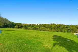 516 E Slaughter Ln, Austin, TX 78744 - Photo 30