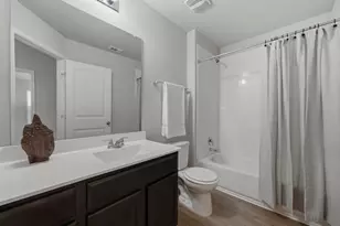 516 E Slaughter Ln, Austin, TX 78744 - Photo 22