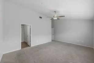 516 E Slaughter Ln, Austin, TX 78744 - Photo 16