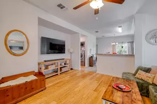 174 Falcon Dr, Luling, TX 78648 - Photo 8