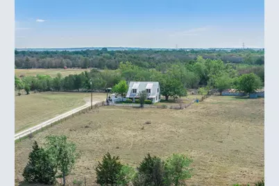 763 Upper Elgin River Road, Elgin, TX 78621 - Photo 2