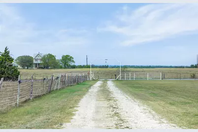 763 Upper Elgin River Road, Elgin, TX 78621 - Photo 10