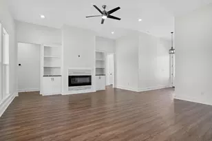 1035 Brandywine Ct, Elgin, TX 78621 - Photo 10