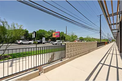 2209 S 1st Street #107, Austin, TX 78704 - Photo 24