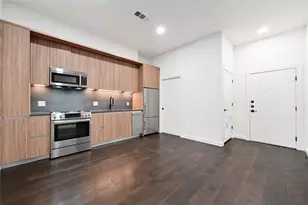 2209 S 1st St, Austin, TX 78704 - Photo 12