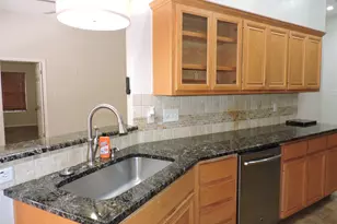1404 Peachtree Valley Dr, Round Rock, TX 78681 - Photo 4
