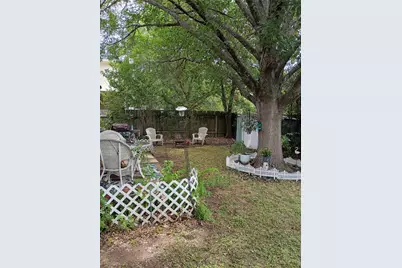 806 Black Locust Drive, Pflugerville, TX 78660 - Photo 16