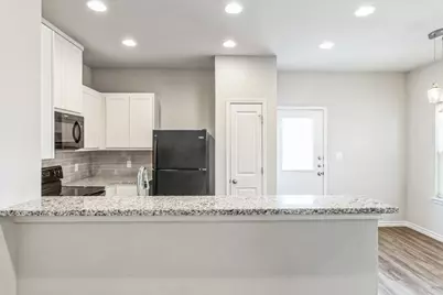 203 Peruna Drive, Marble Falls, TX 78654 - Photo 14