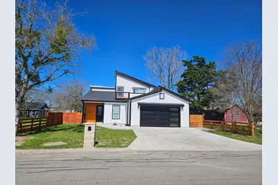 601 Ruddy Street, Lockhart, TX 78644 - Photo 1